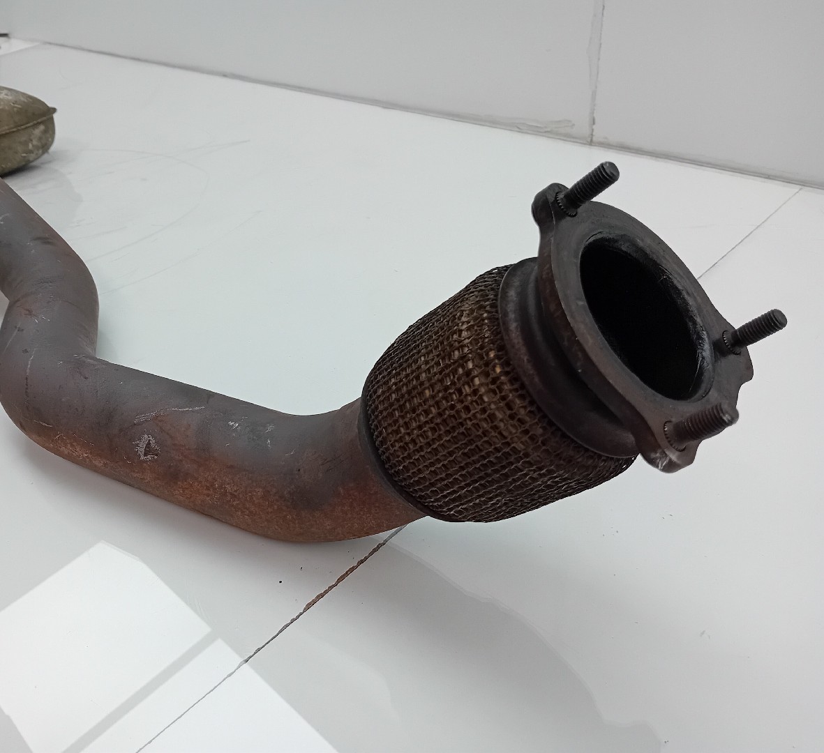 Exhaust Muffler/ Silencer  AUDI Q5 (8R) Imagem-1
