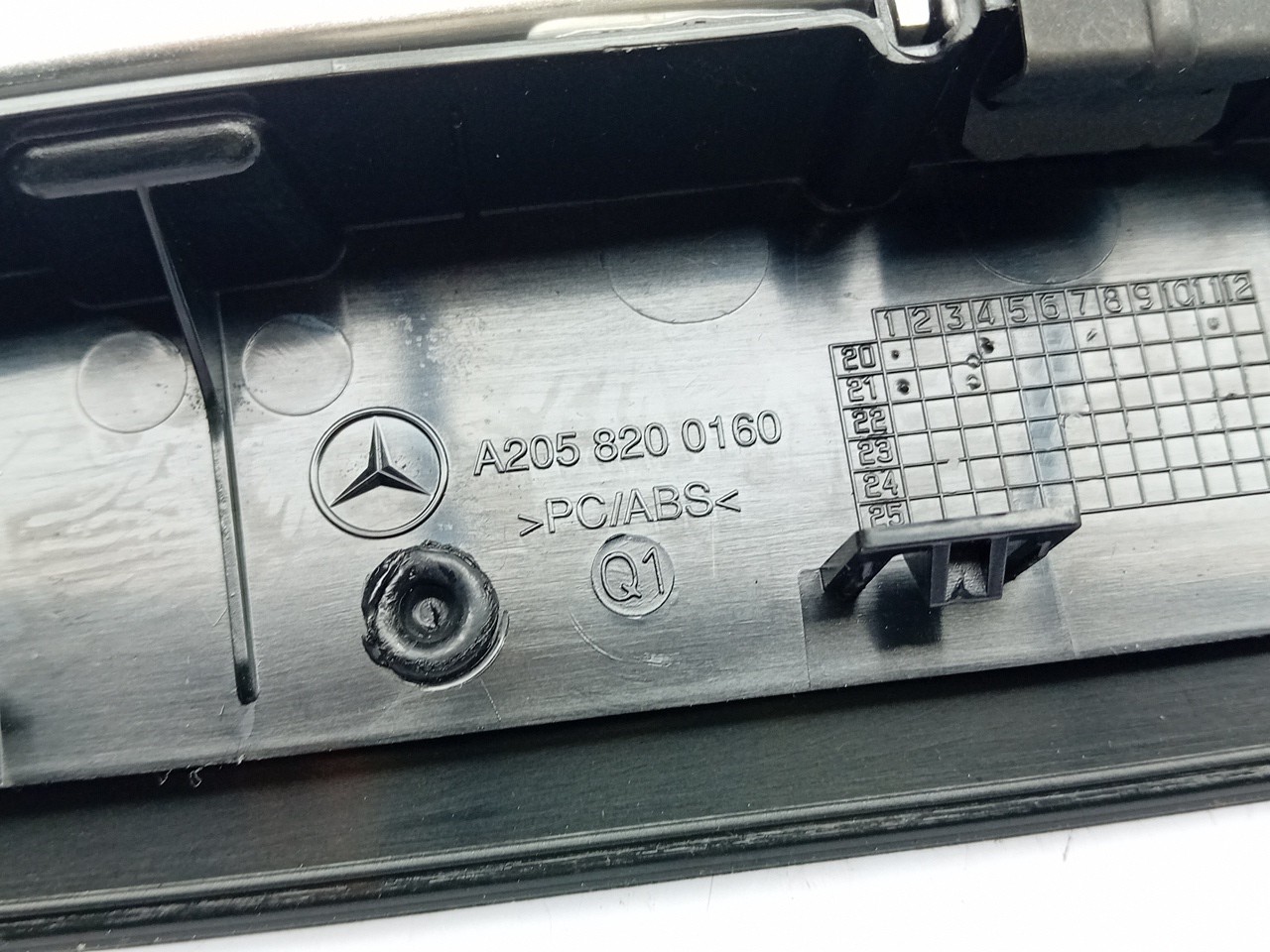 Luce stop aggiuntiva / terzo stop MERCEDES-BENZ Classe C Coupé (C205) Imagem-3