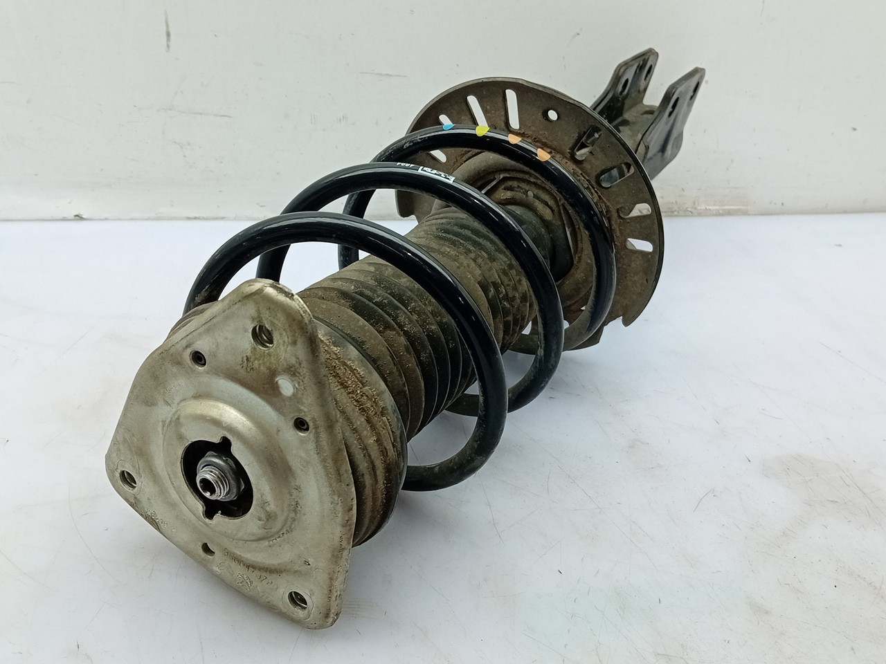 Left Front Shock Absorber PEUGEOT 3008 II (M_) Imagem-1