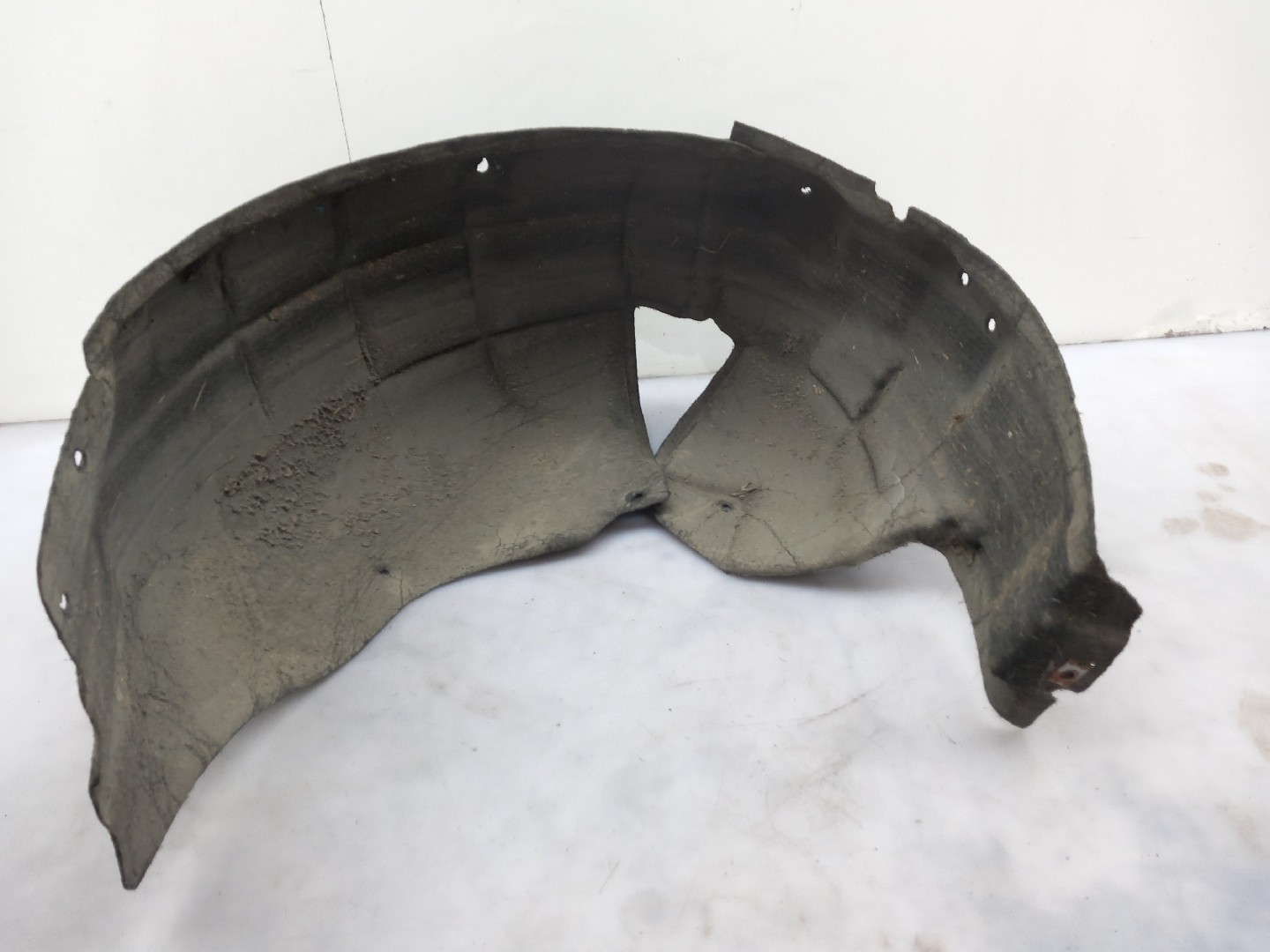 Rear wheel arch left NISSAN Leaf EV (ZE1) Imagem-1