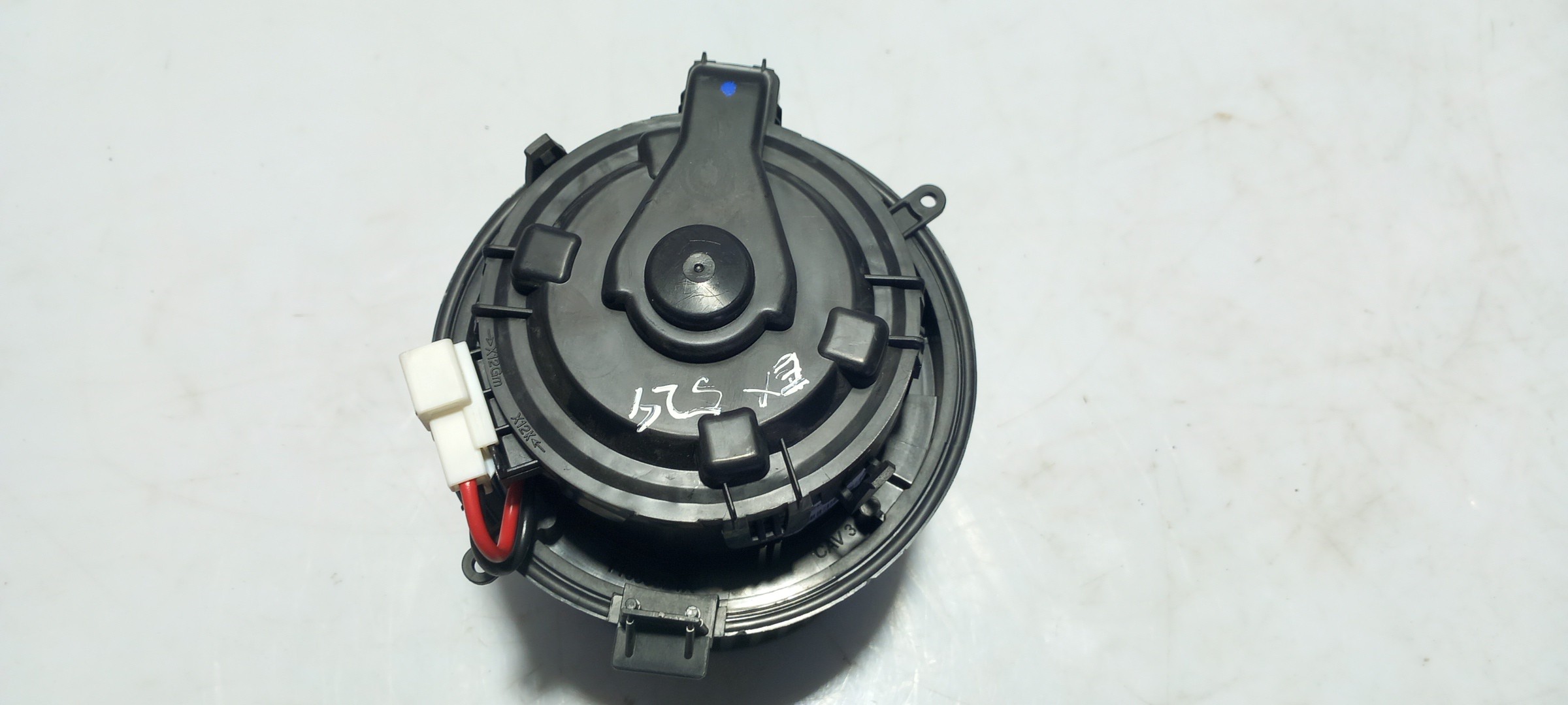 Moteur de chauffage NISSAN Leaf EV (ZE1) Imagem-1