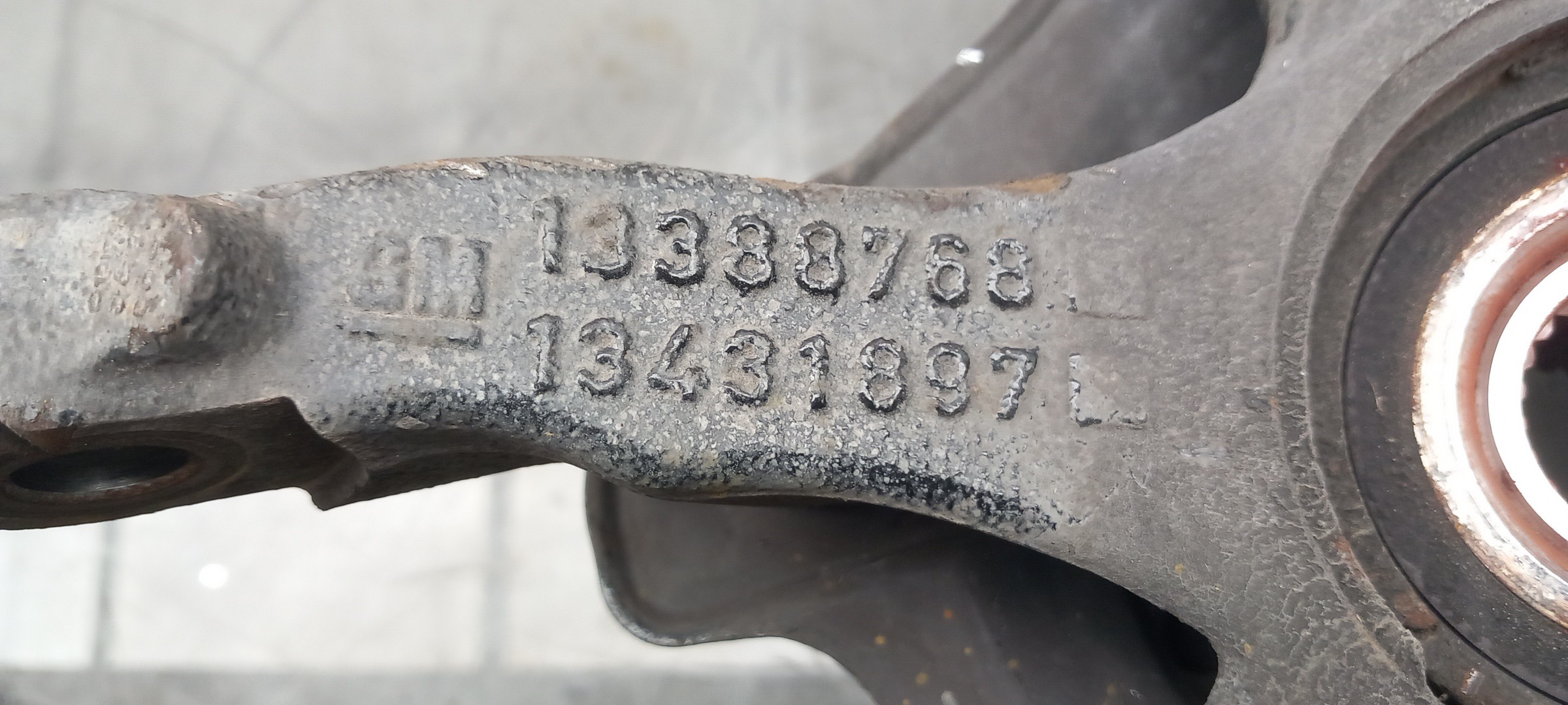 Right front steering knuckle OPEL Corsa E Imagem-2