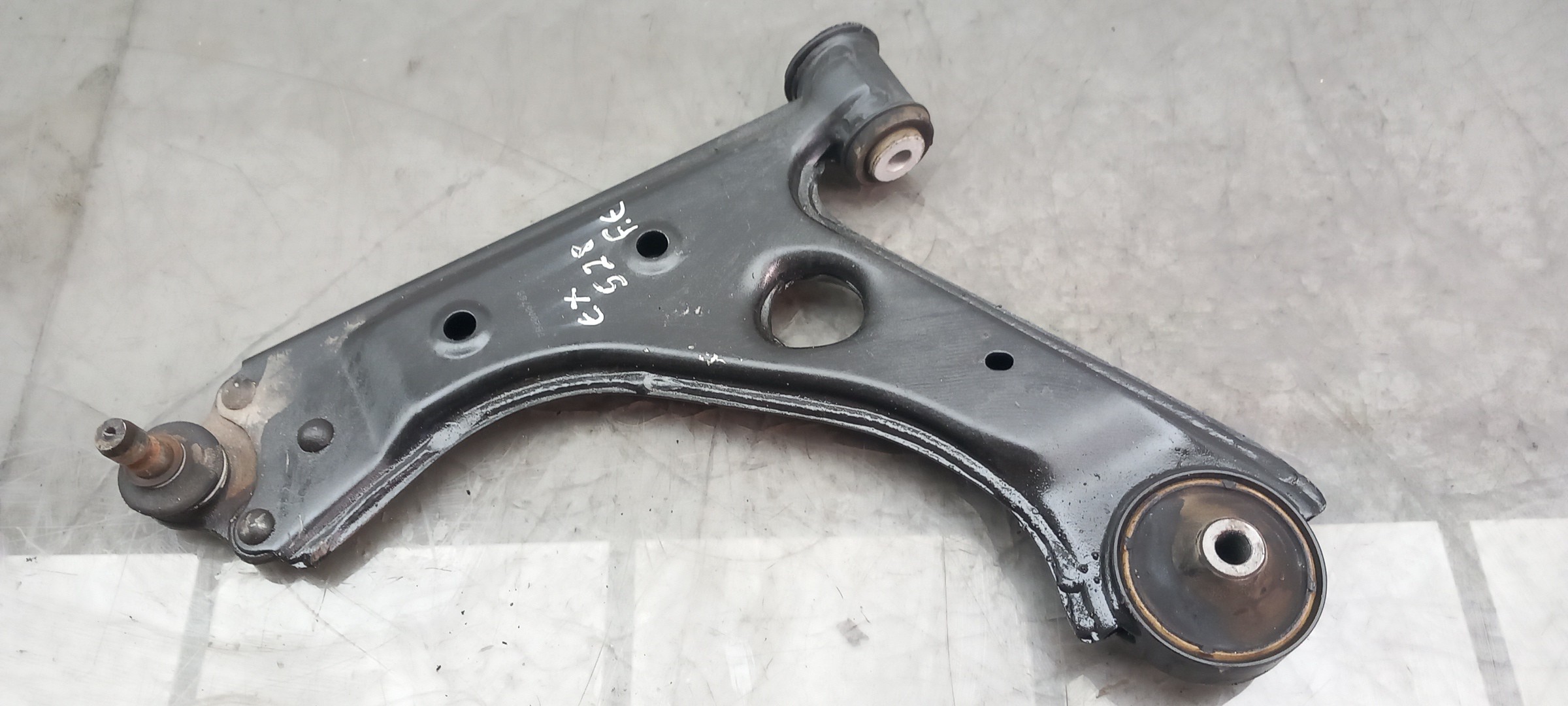 Brazo suspensión delantero izquierdo OPEL Corsa E Imagem-1