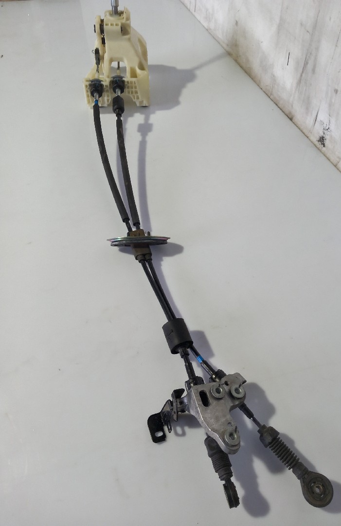 Gear selector KIA Carens IV Imagem-1