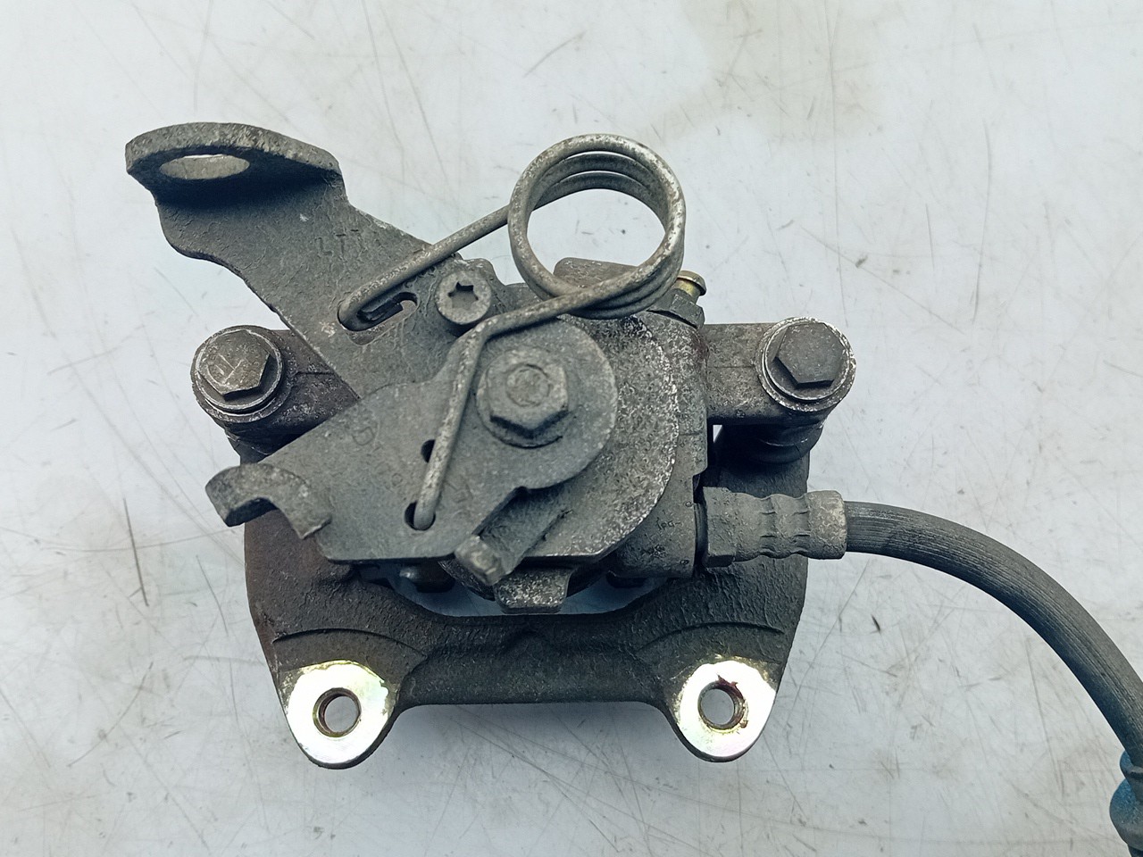 Pinza de freno Trasero Derecho ALFA ROMEO 147 (937_) Imagem-2