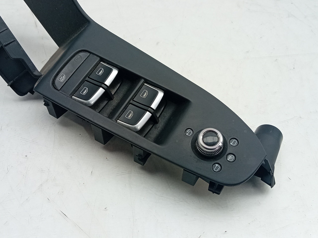 Mando / interruptor elevalunas delantero izquierdo AUDI A5 Sportback (8TA) Imagem-1