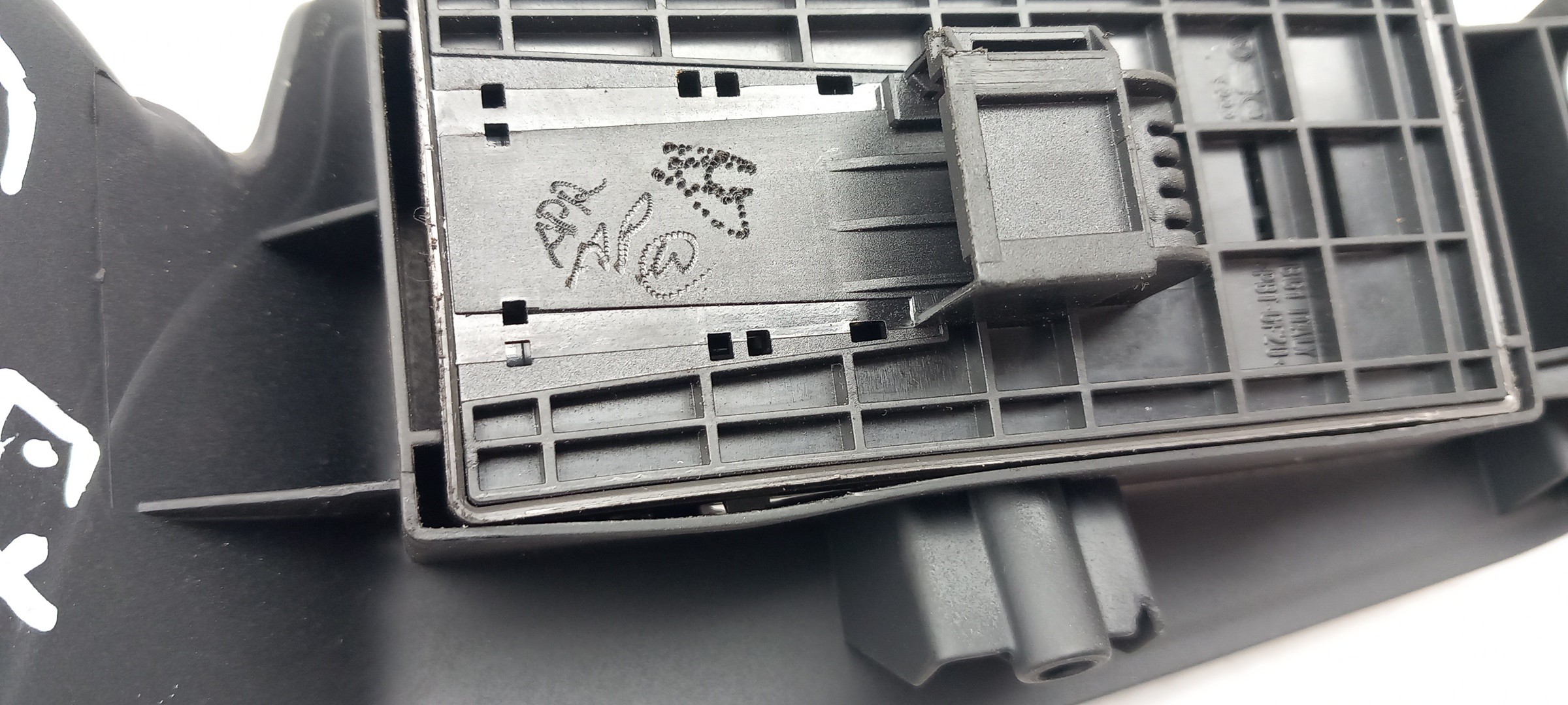 Mando / interruptor elevalunas delantero izquierdo AUDI A5 Sportback (8TA) Imagem-3