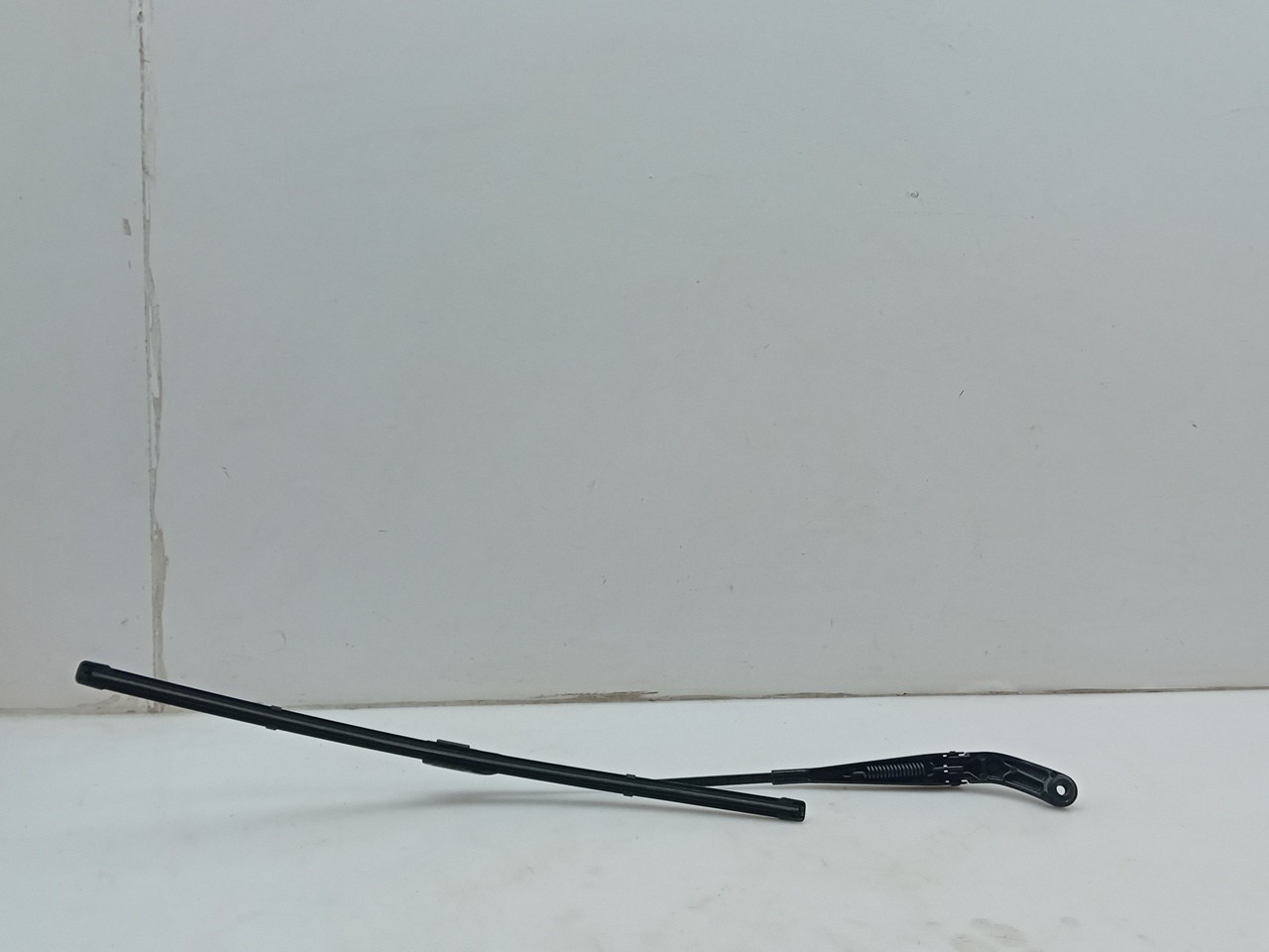 Brazo de limpiaparabrisas delantero izquierdo AUDI A5 Sportback (8TA) Imagem-1