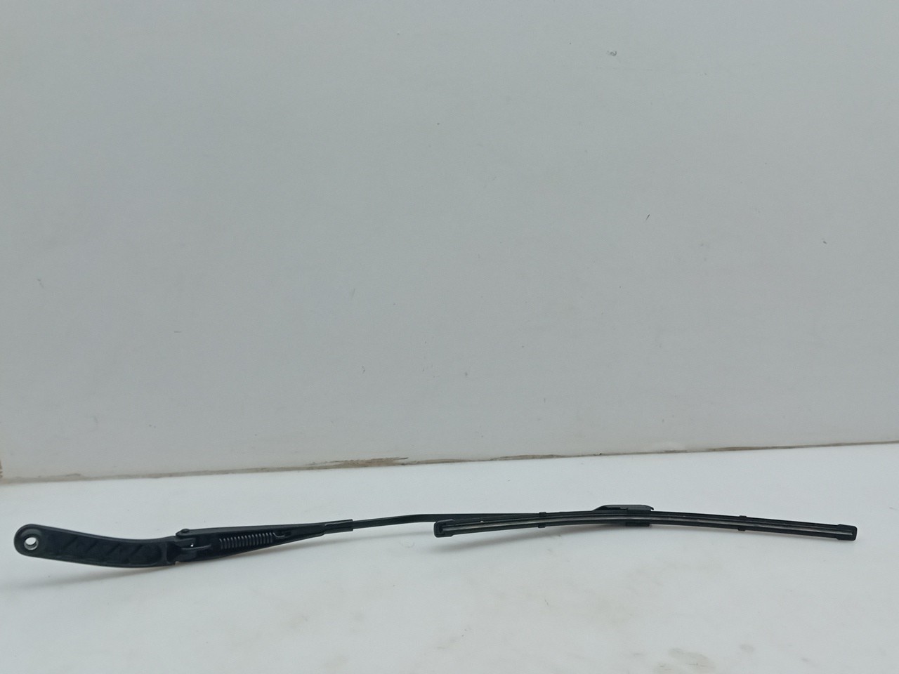 Haste / braço de escova limpa vidros frente direita AUDI A5 Sportback (8TA) Imagem-1
