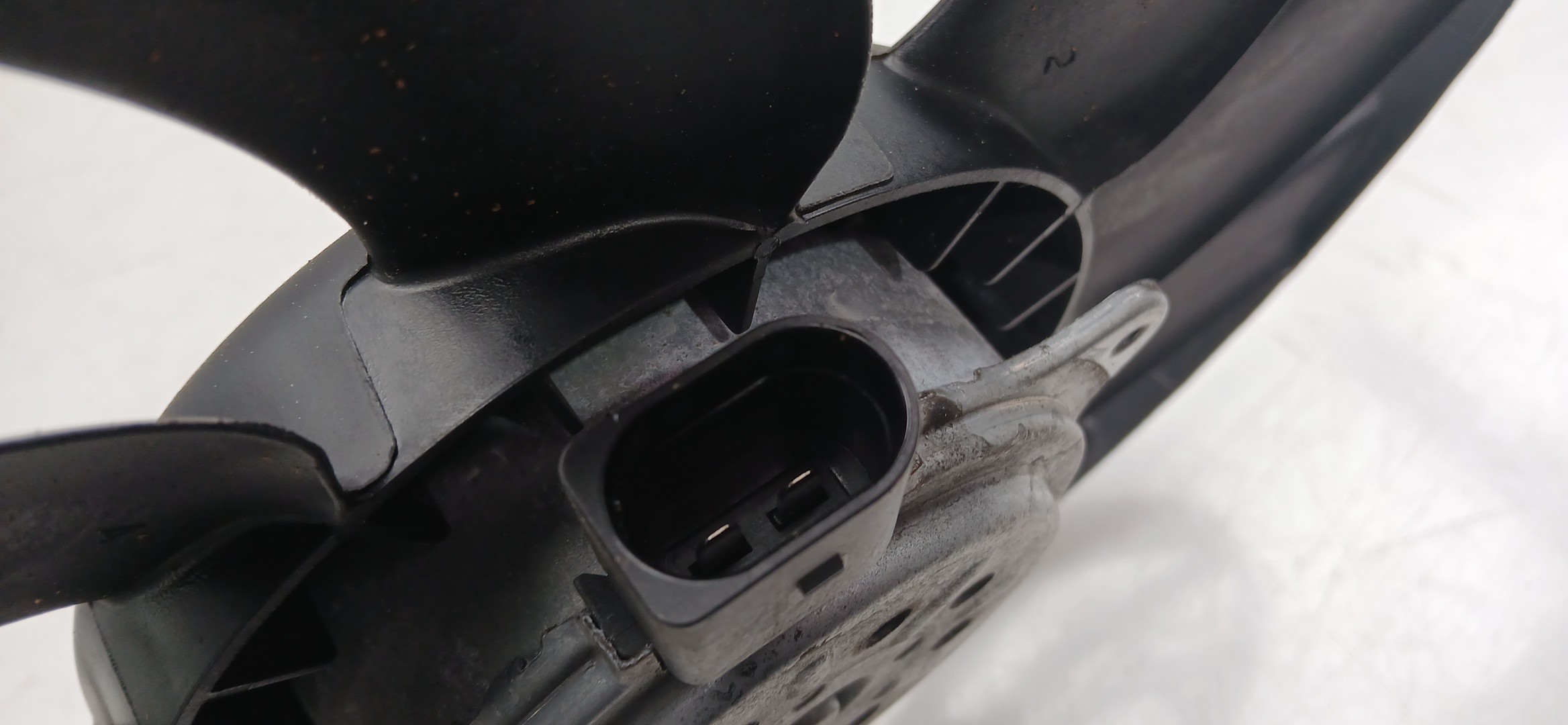 Cooling fan AUDI A5 Sportback (8TA) Imagem-2