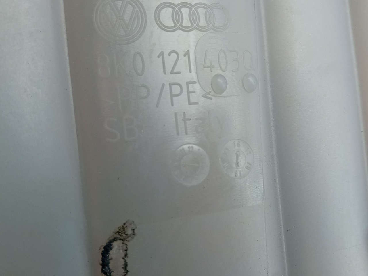 Coolant reservoir AUDI A5 Sportback (8TA) Imagem-2
