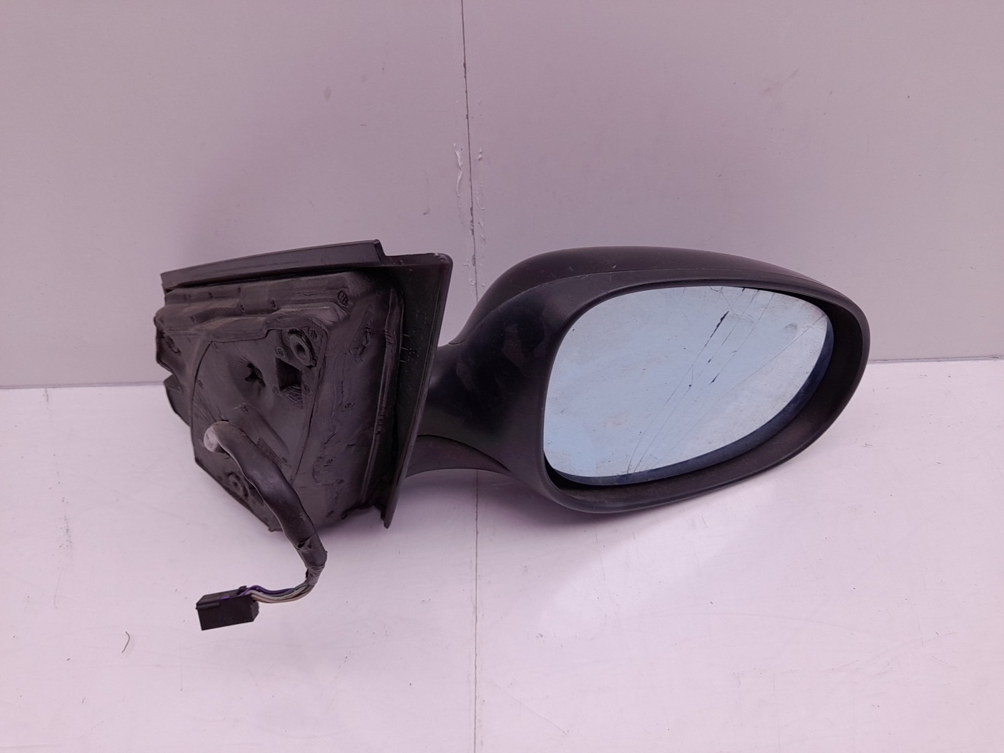 Right mirror