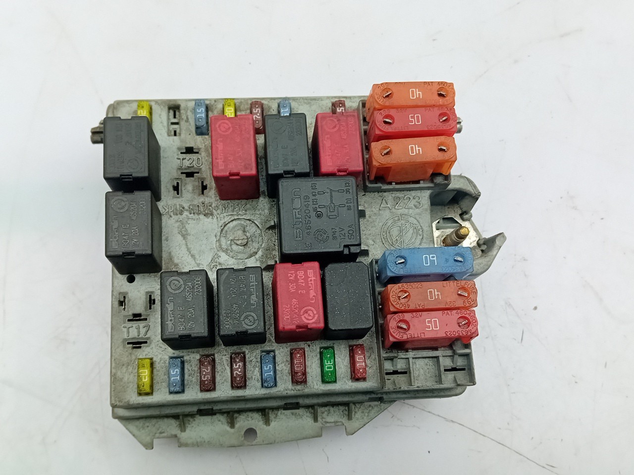 Fuse box / SAM / BSI