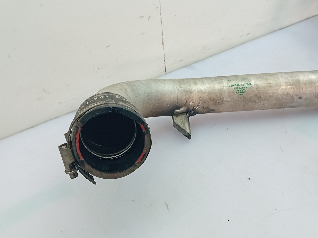 Tubo do intercooler AUDI A5 (8T3) Imagem-1