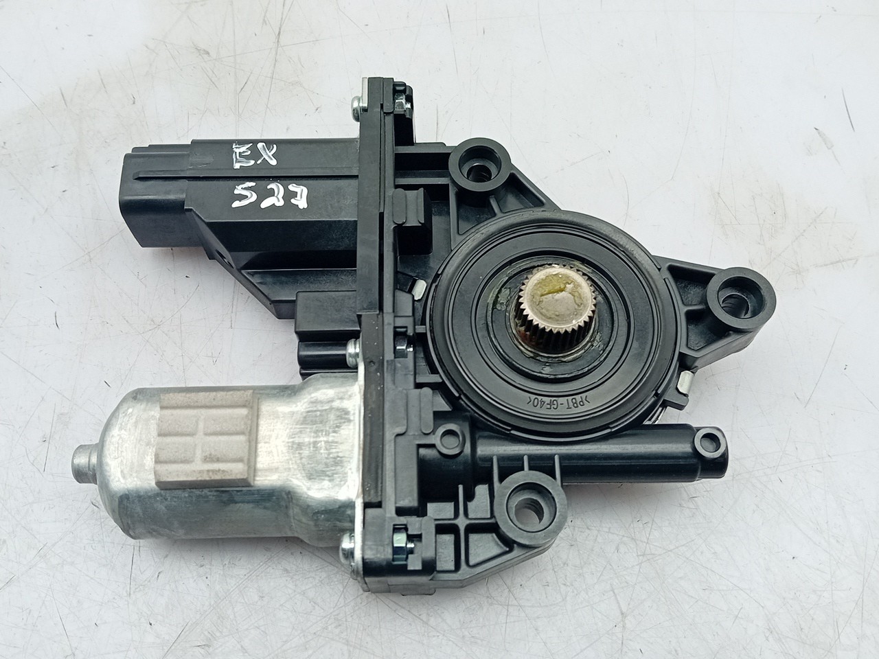 Motor vidro frente esquerdo KIA Carens IV Imagem-1