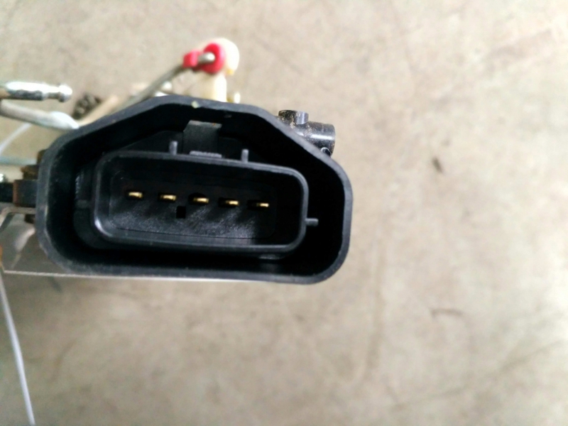 Fechadura / fecho porta frente esquerdo PEUGEOT 107 Imagem-1