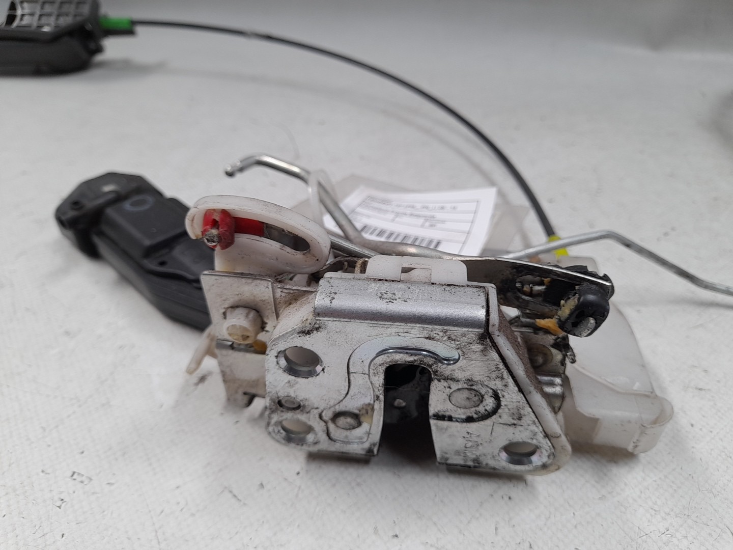 Fechadura / fecho porta frente esquerdo PEUGEOT 107 Imagem-2