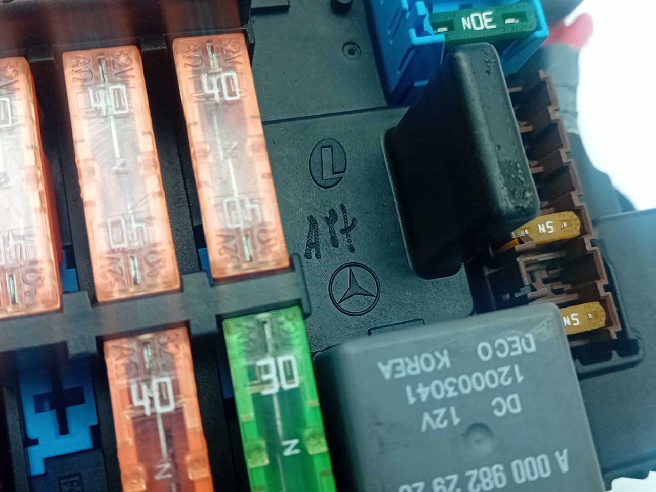 Fuse box / SAM / BSI MERCEDES-BENZ GLC (X253) Imagem-2