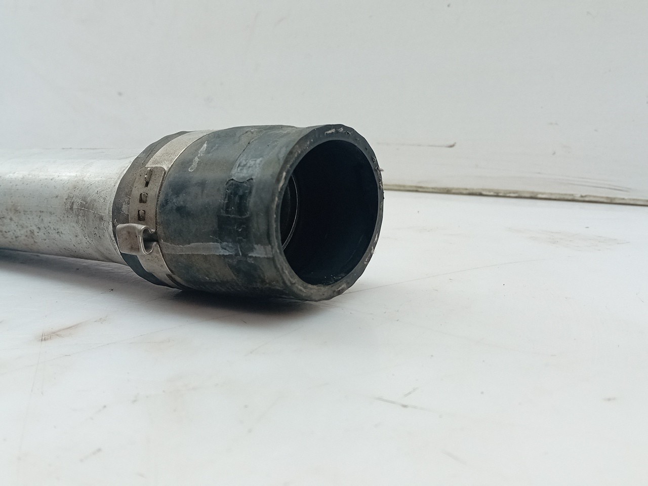 Tubo intercooler MERCEDES-BENZ GLC (X253) Imagem-1