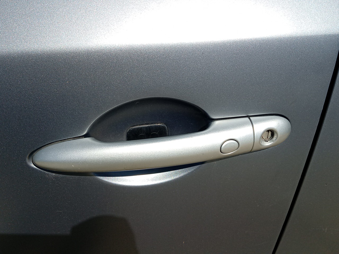 Maniglia porta anteriore sinistra RENAULT Koleos I (HY_) Imagem-0