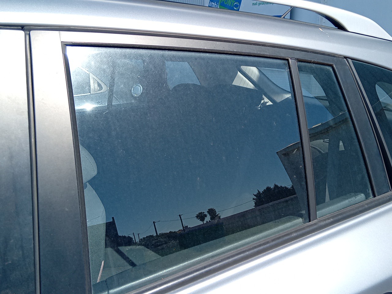 Left rear door glass
