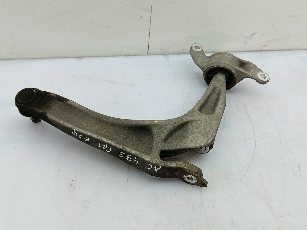 Brazo suspensión delantero izquierdo HONDA Civic VIII Hatchback (FN_, FK_) Imagem-1