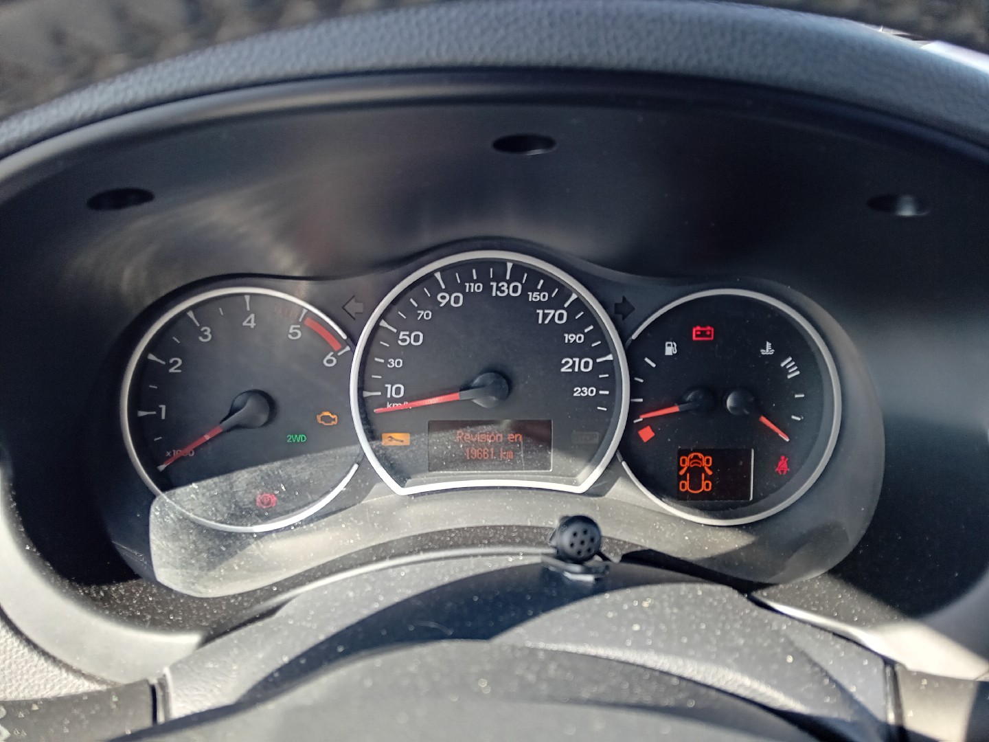 Instrument cluster