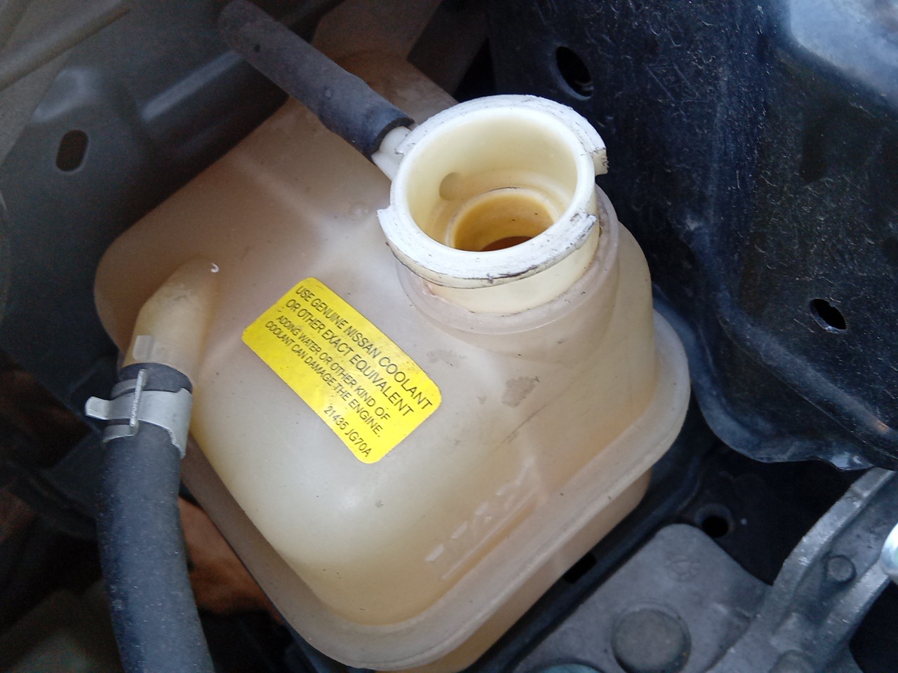 Coolant reservoir