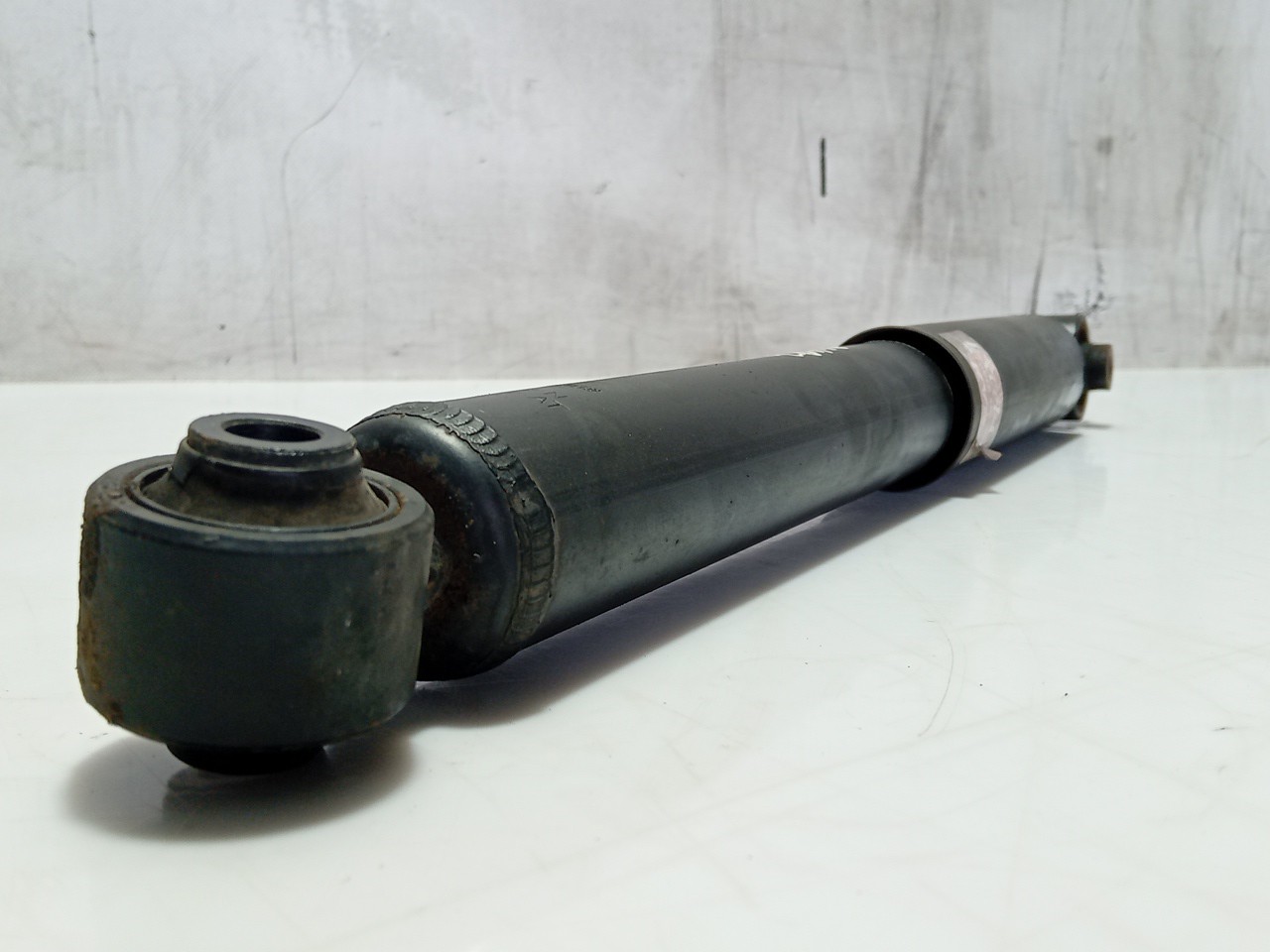 Right Rear Shock Absorber RENAULT Koleos I (HY_) Imagem-1