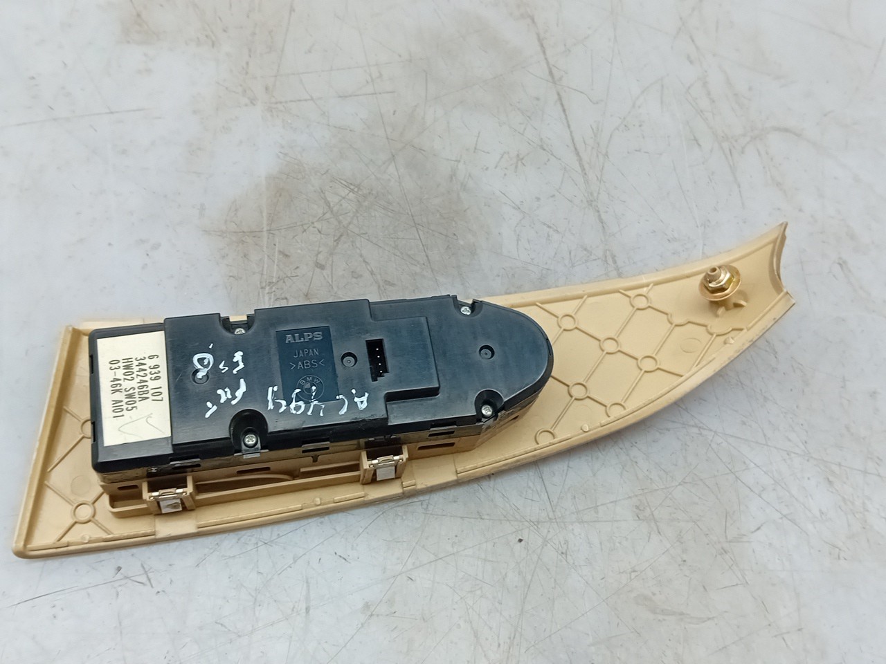 Commande / interrupteur lève-vitre Avant gauche BMW 5 (E60) Imagem-1