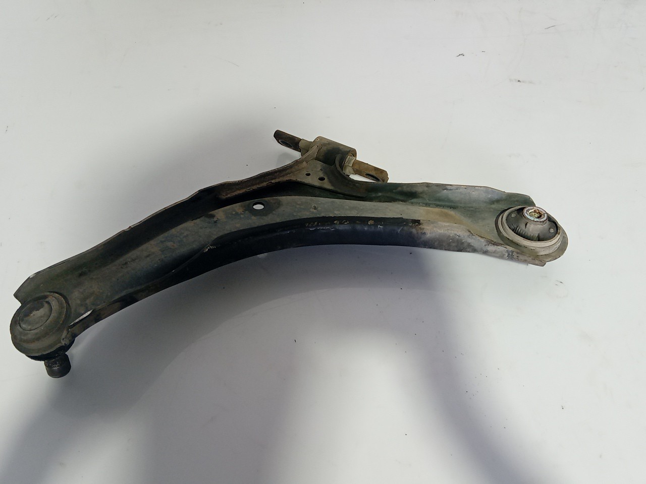 Right front suspension arm NISSAN Qashqai/Qashqai+2 I (J10, JJ10) Imagem-1
