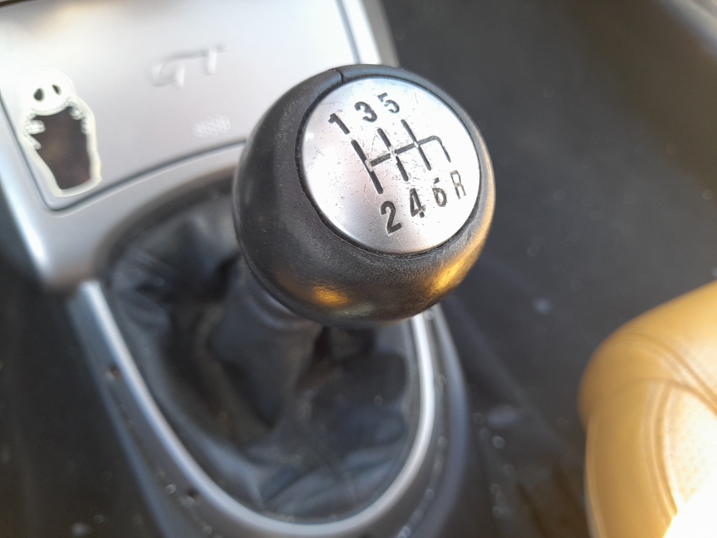 Pommeau / Soufflet de levier ALFA ROMEO GT (937_) Imagem-0