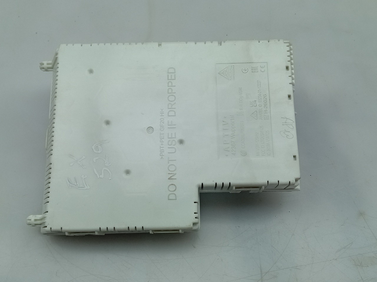 Boîte de fusibles / SAM / BSI PEUGEOT 308 III Imagem-1