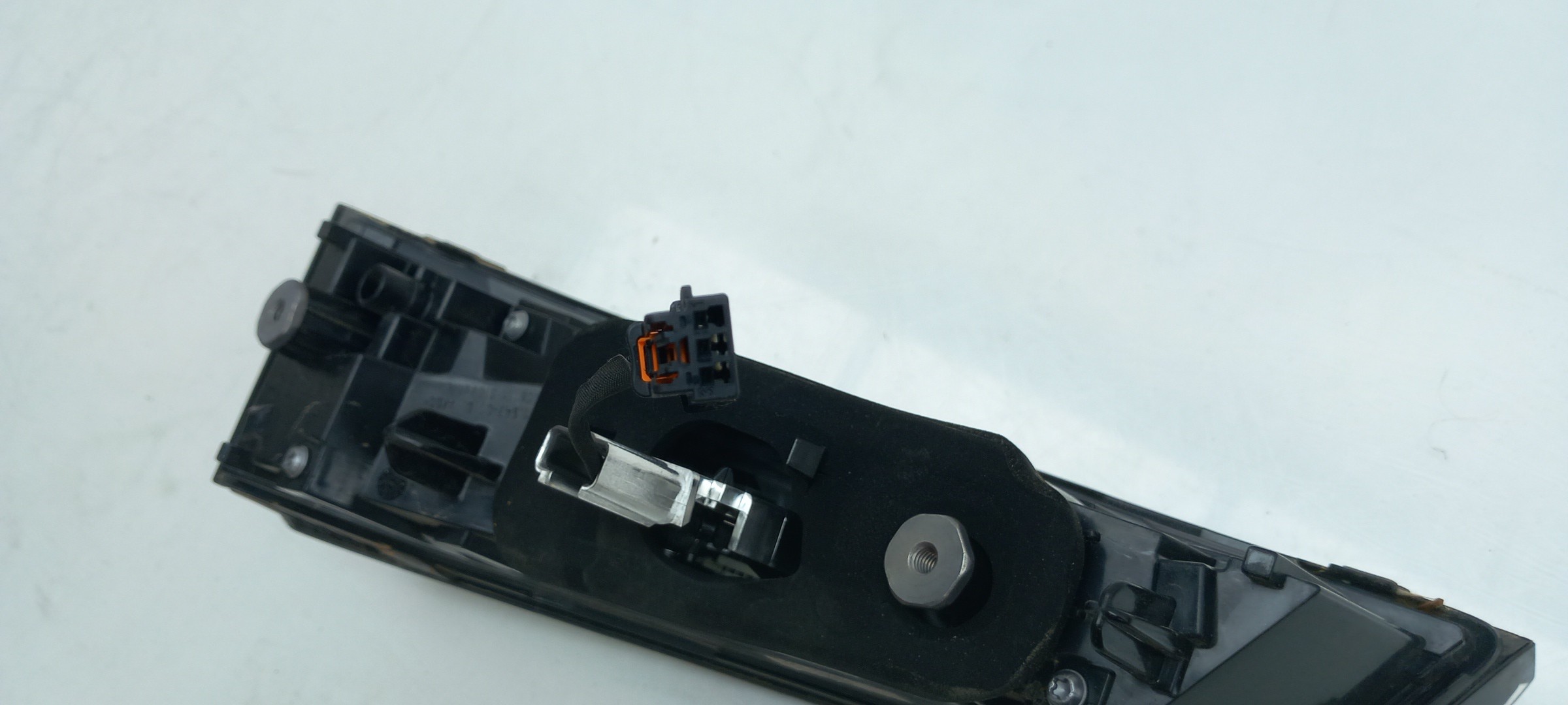 Left Tailgate light  PEUGEOT 308 III Imagem-3