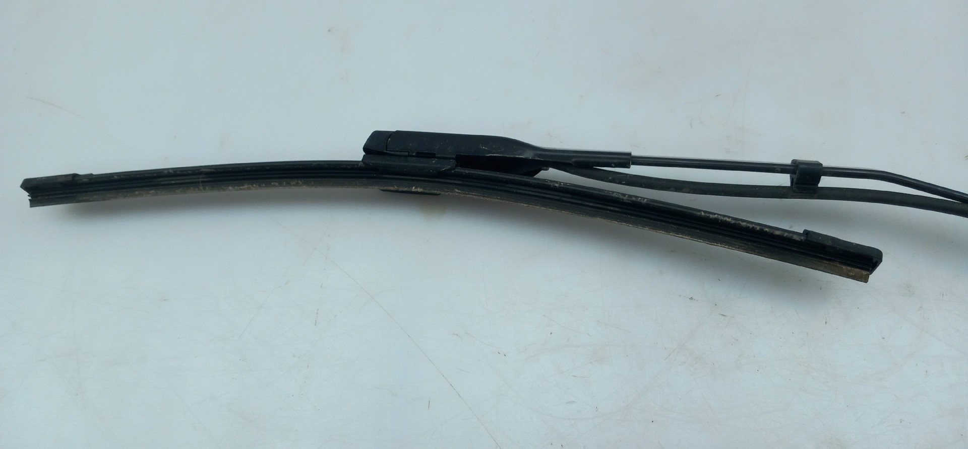 Windscreen wiper arm Right front PEUGEOT 308 SW III Imagem-1
