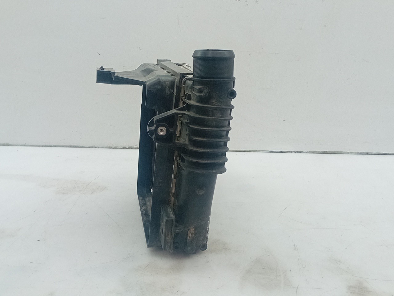 Radiador del intercooler PEUGEOT 308 SW III Imagem-2