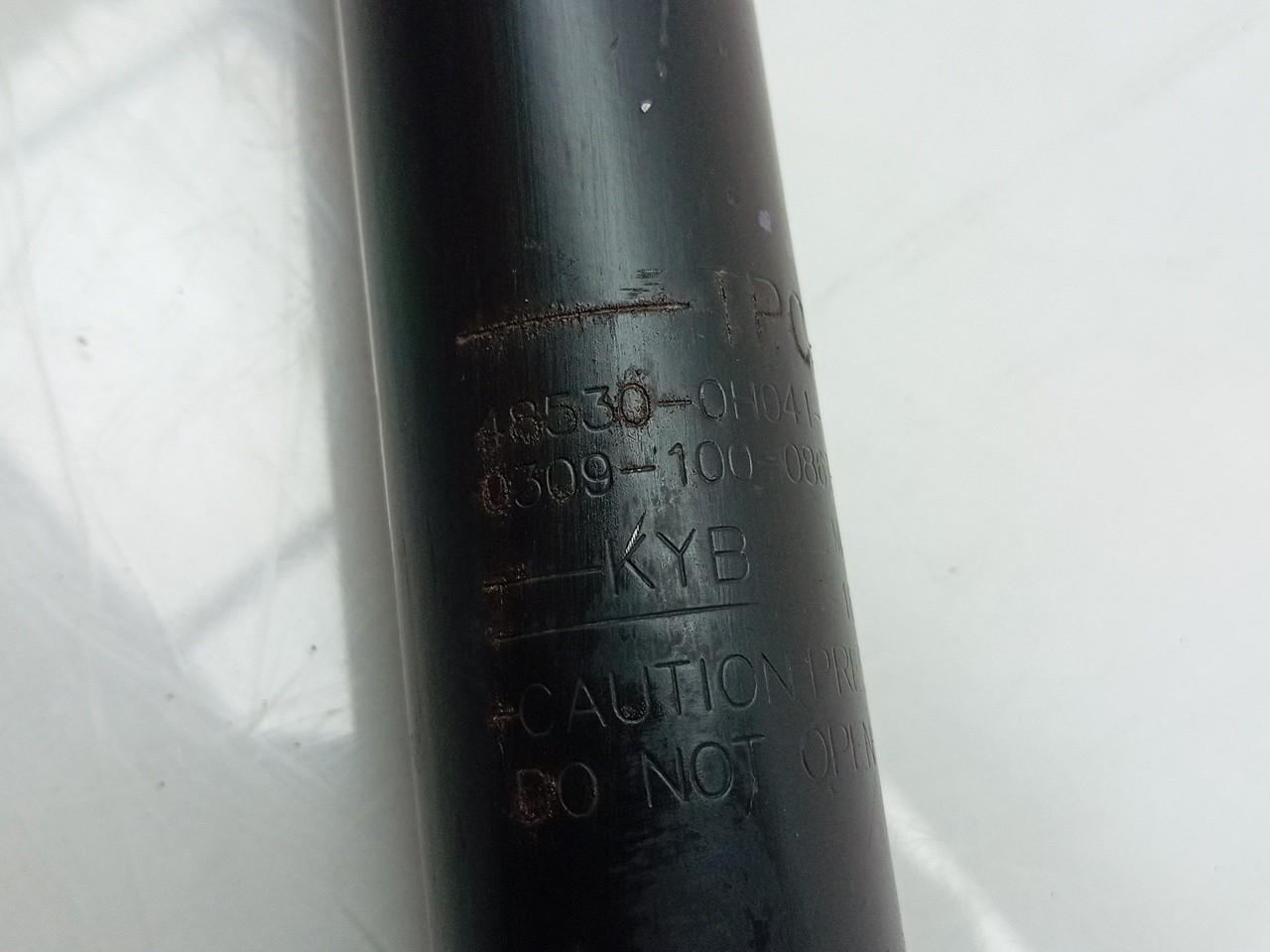 Right Rear Shock Absorber TOYOTA Aygo (_B4_) Imagem-3
