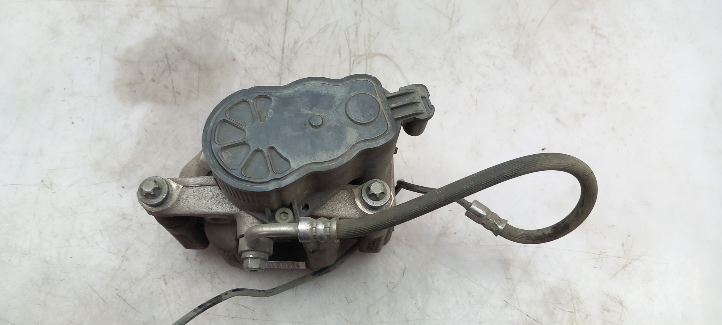 Pinza de freno Trasero Derecho PEUGEOT 308 SW III Imagem-1