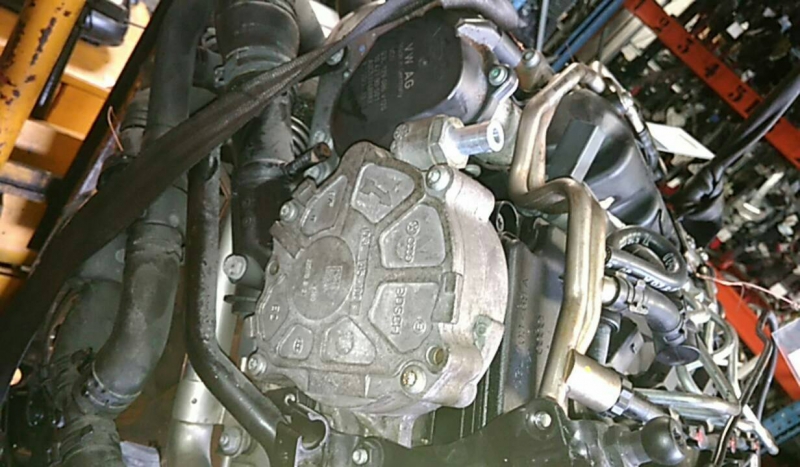 Bomba de vácuo do sistema de travagem AUDI A4 (8K2, B8) Imagem-2