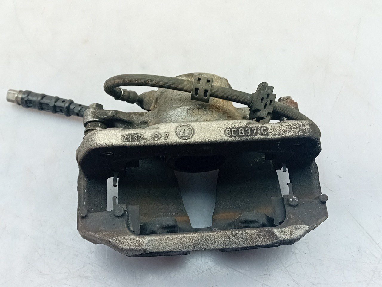 Left front Brake Caliper PEUGEOT 308 SW III Imagem-1