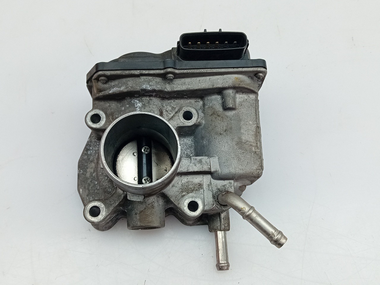 Throttle body