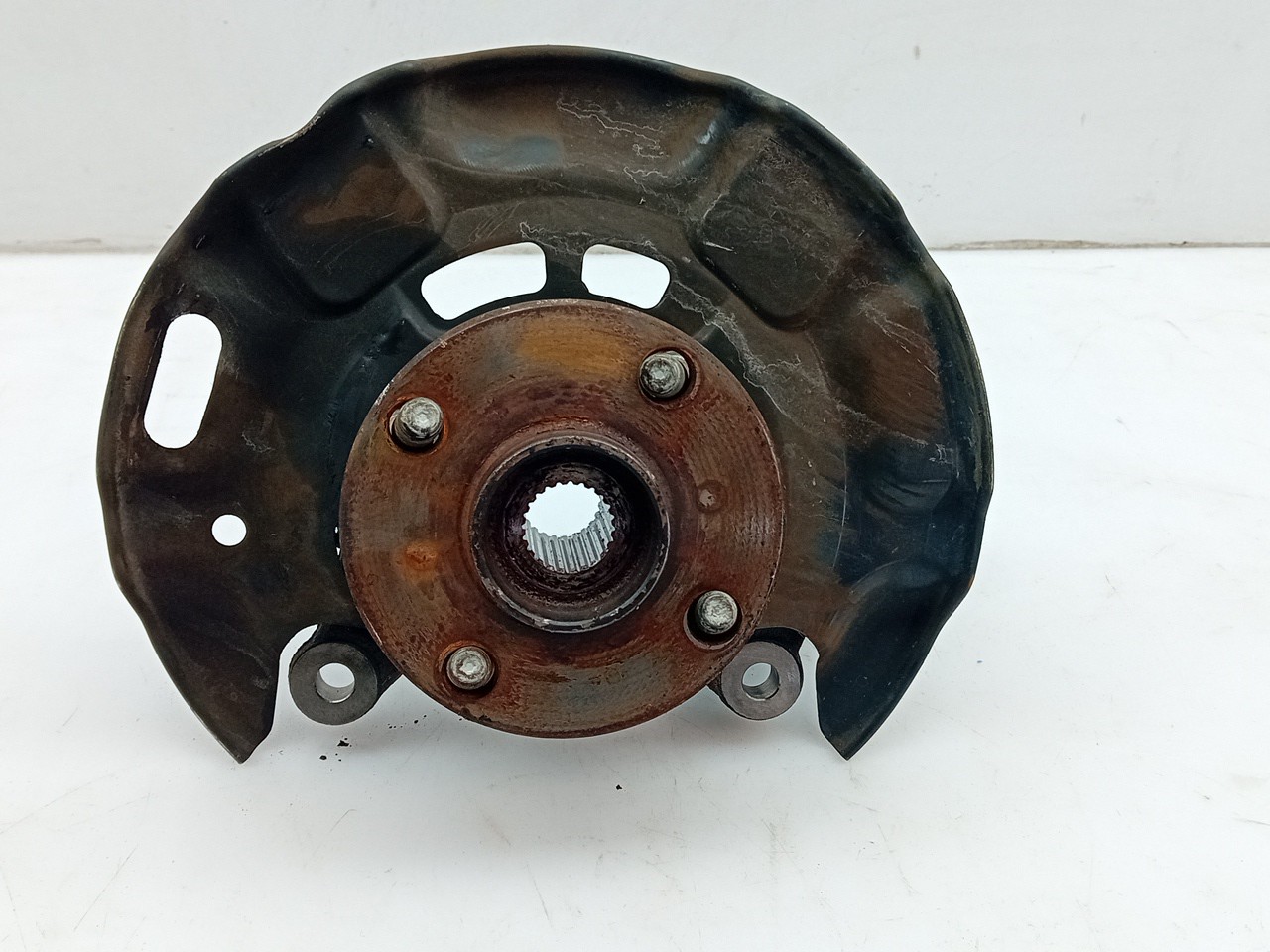 Right front steering knuckle