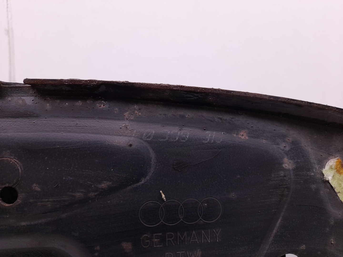 Charriot frente AUDI A6 (4F2, C6) Imagem-2