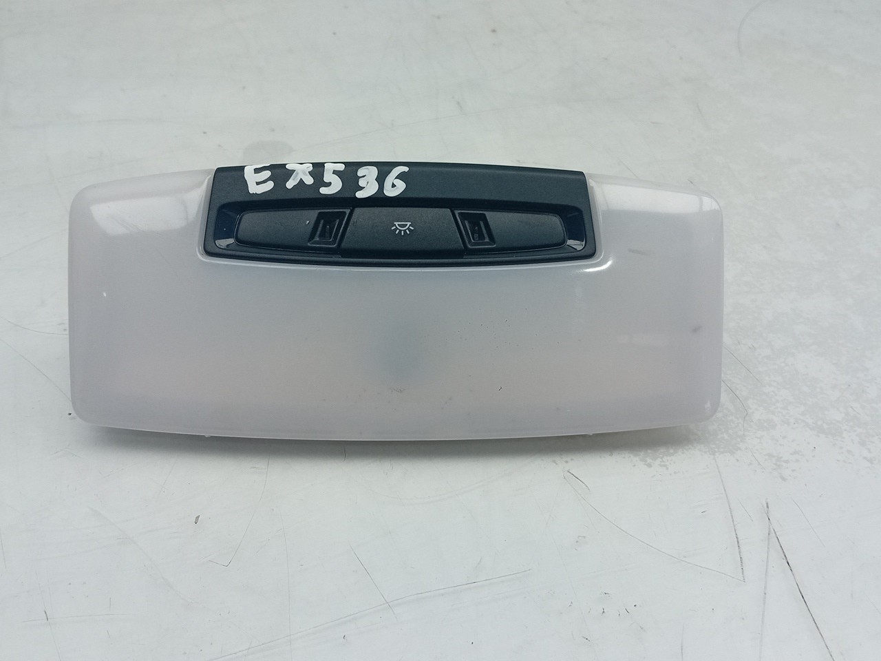 Plafonnier avant BMW 3 (F30, F80) Imagem-1