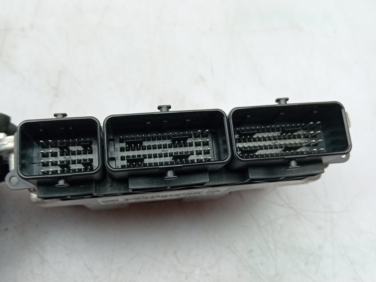 Engine control unit / ECU RENAULT Twingo III (BCM_) Imagem-2