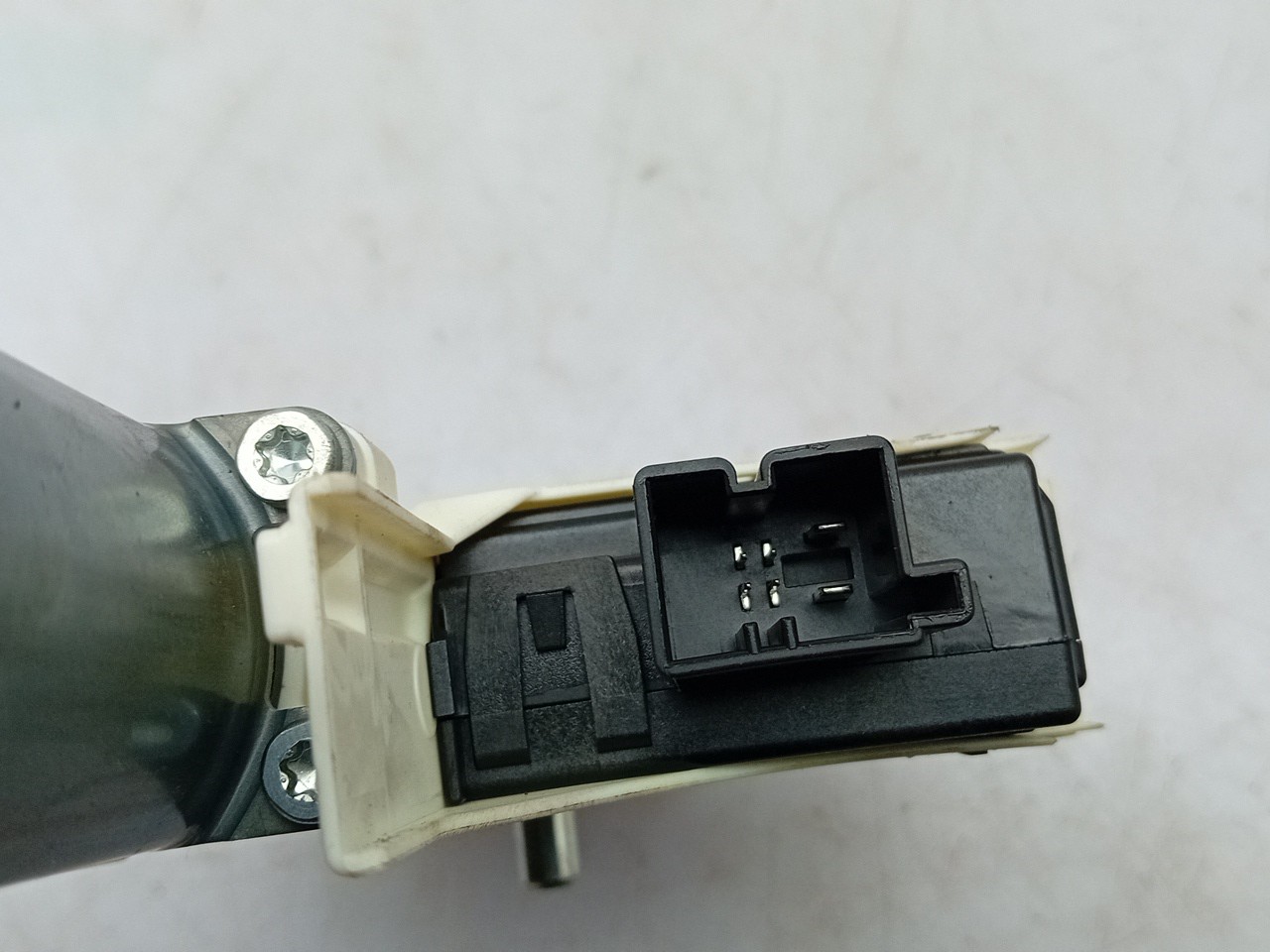 Motor Elevalunas Trasero Derecho AUDI A6 (4F2, C6) Imagem-2
