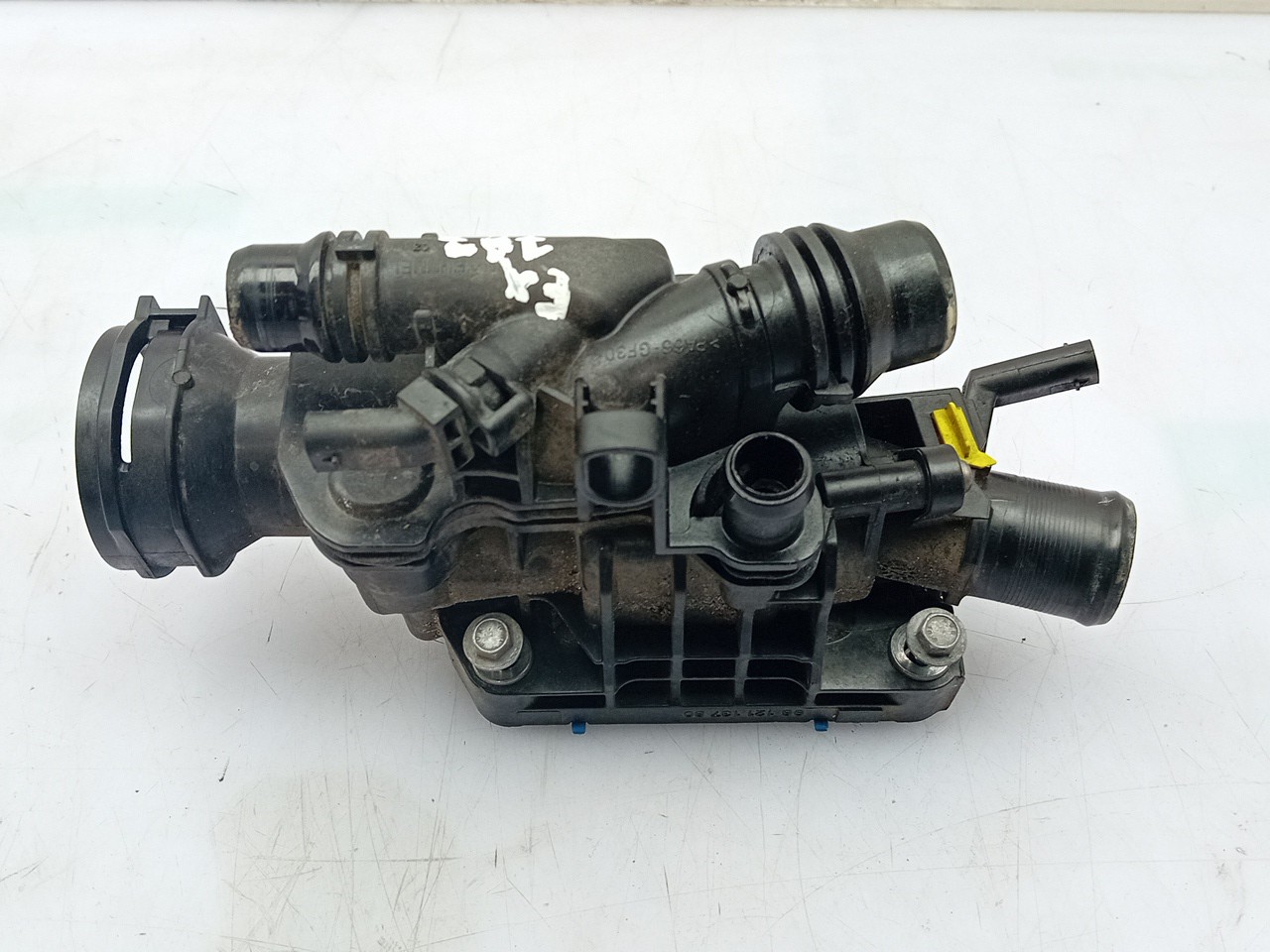 Corpo termostato / termostato PEUGEOT 308 SW II Imagem-1
