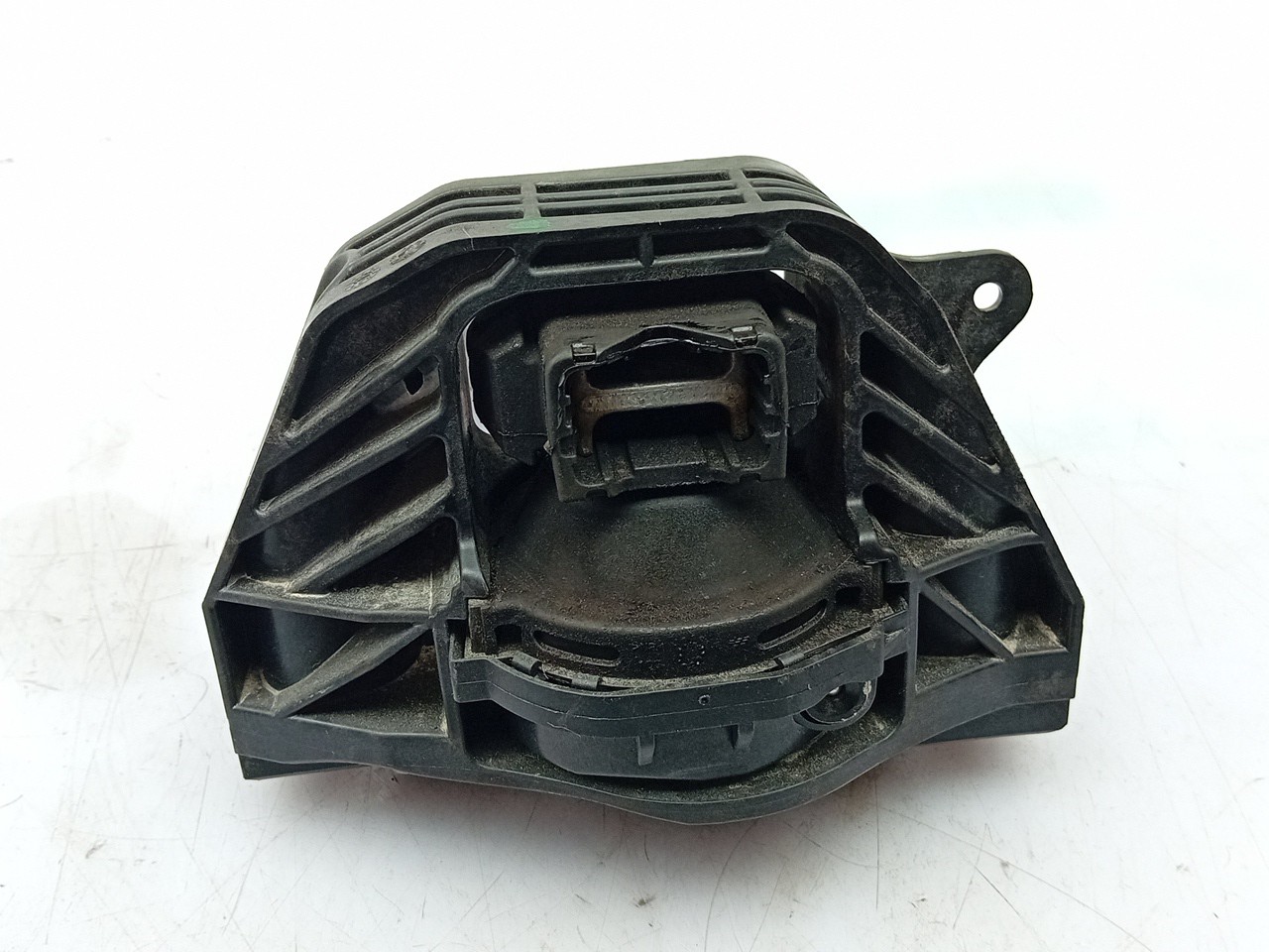 Engine Mount OPEL Corsa F Imagem-1
