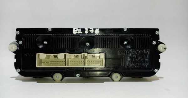 Botão / interruptor do AC VOLKSWAGEN Passat (3C2) Imagem-1