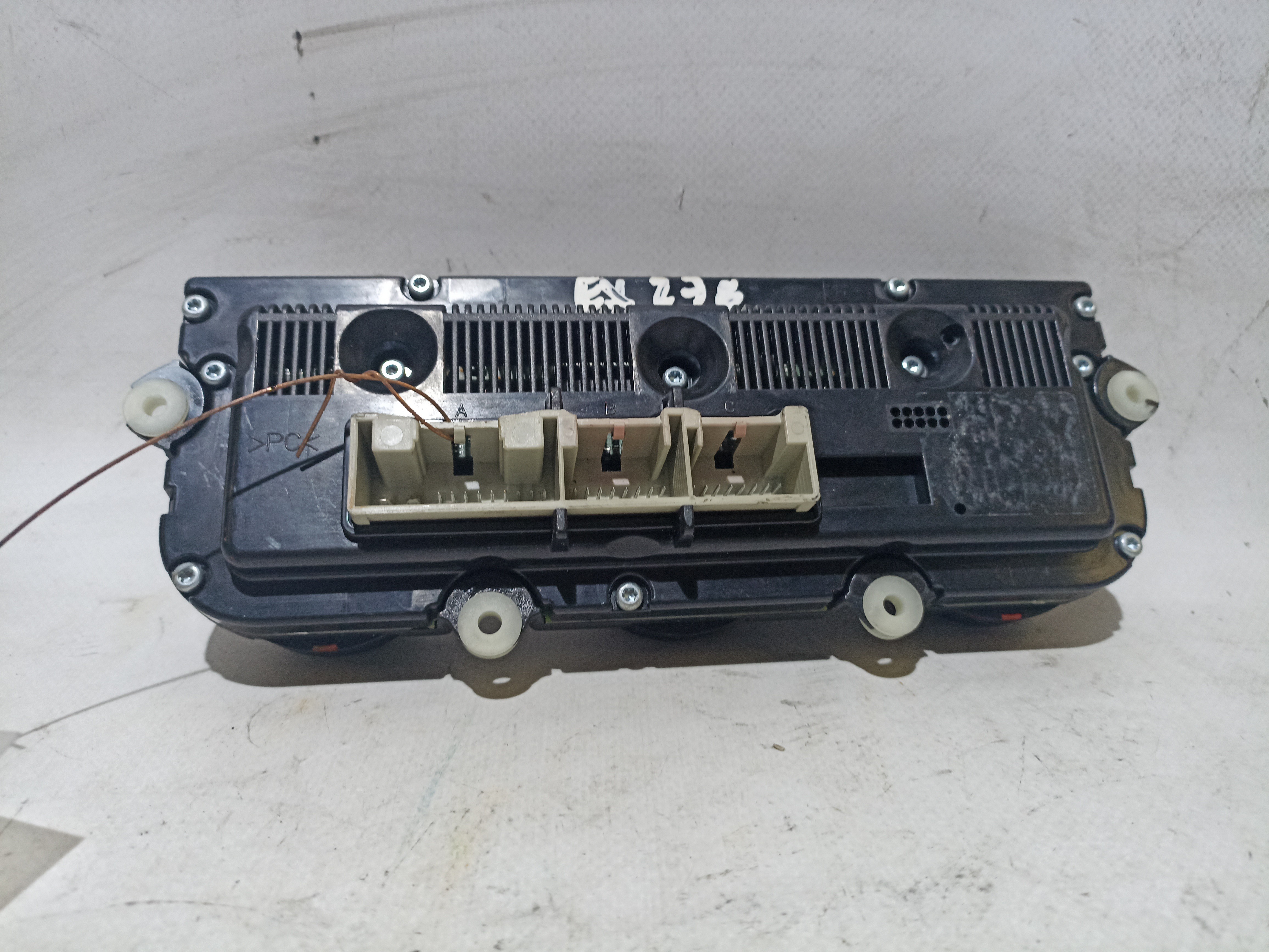 Botão / interruptor do AC VOLKSWAGEN Passat (3C2) Imagem-3